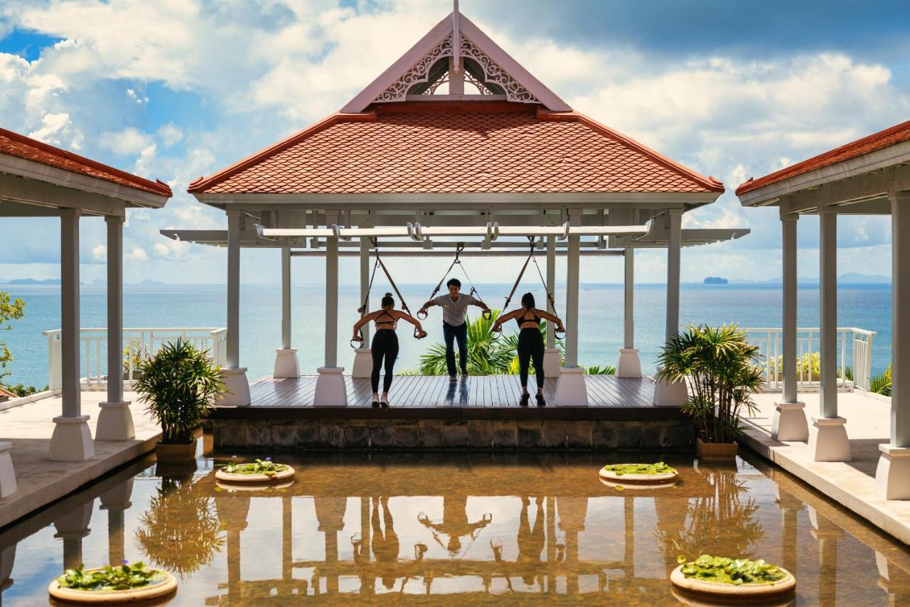 Amatara Welleisure Resort Cape Panwa Bagian luar foto The resort's main lobby